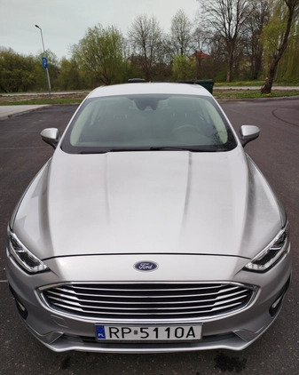 Ford Mondeo cena 71900 przebieg: 69000, rok produkcji 2019 z Przemyśl małe 79